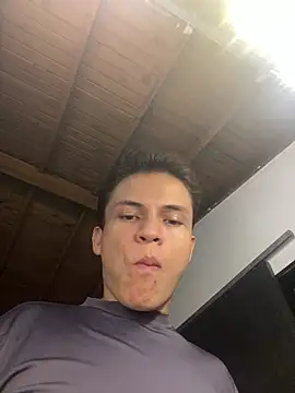 _Leo_Boy Webcam-Show