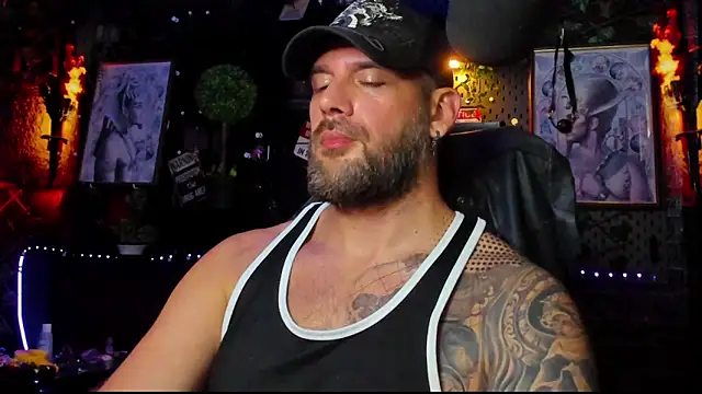 Chat XXX ao vivo de LexHardy