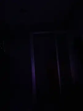 DivaVonTease Adlı Modelin Canlı XXX Sohbeti