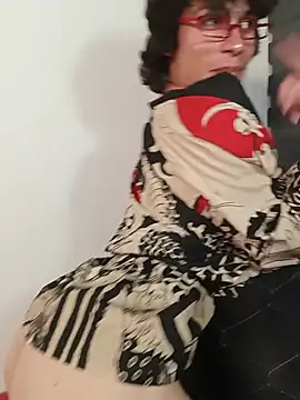 צ'אט XXX בשידור חי של LittleTymmy