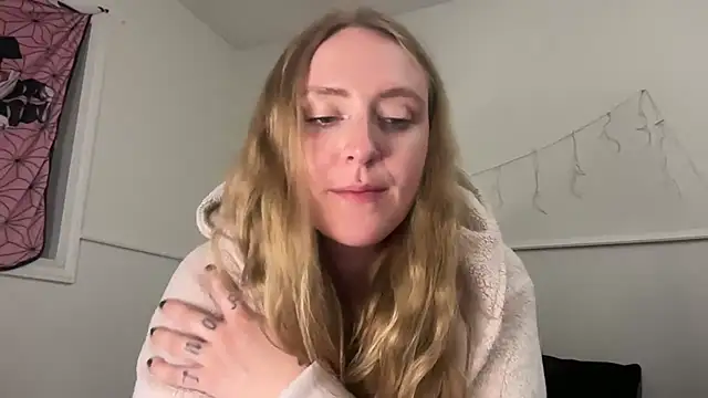 Pattyworld69 live XXX chat