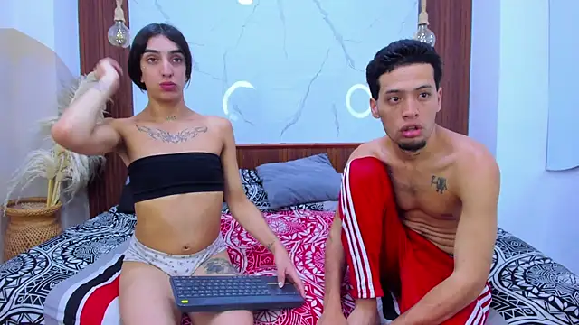 Chatroom XXX en direct de Loversinfire2