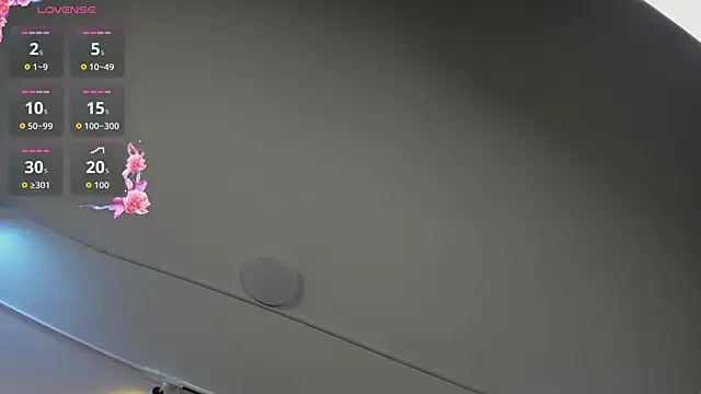 XXX chat uživo modela Nicky_Jen