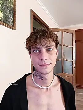 Chat +18 de Pro100yy ao vivo