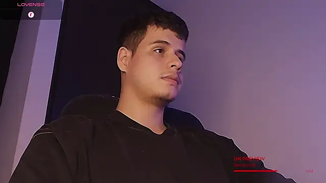 Chat XXX en directo de BjornSteel