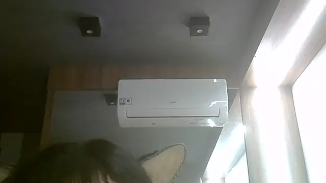 SkinnyKitten Live XXX Chat