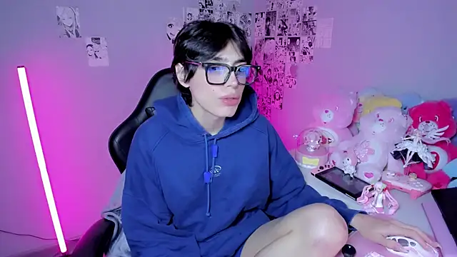 XXX chat uživo modela Sakura_Kitty_