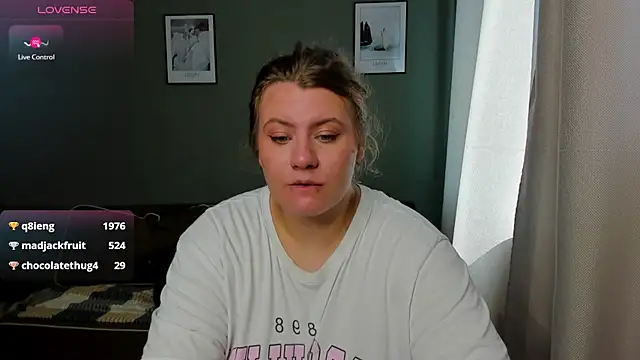 MariaStuart live XXX chat