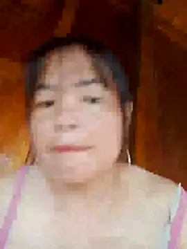 Živá chatovací místnost emilyzz