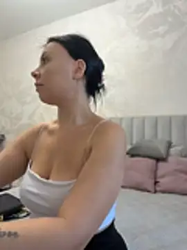 Živý XXX chat ChloeBrut