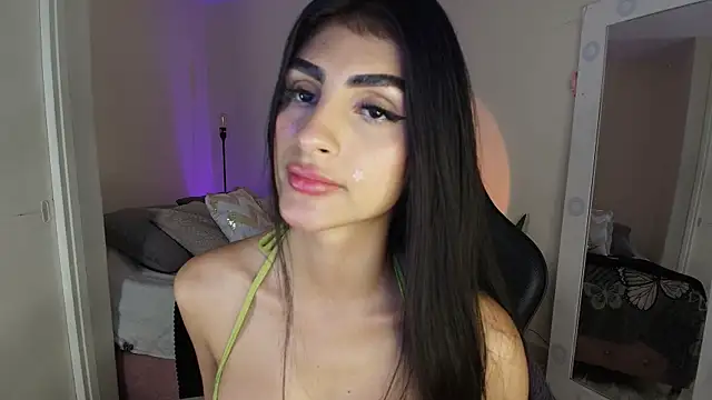 Živá chatovací místnost April_Scarlett