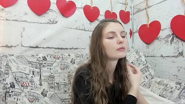 Shyly__Lisa's Live XXX Chat