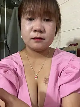 Liness101's Live XXX Chat