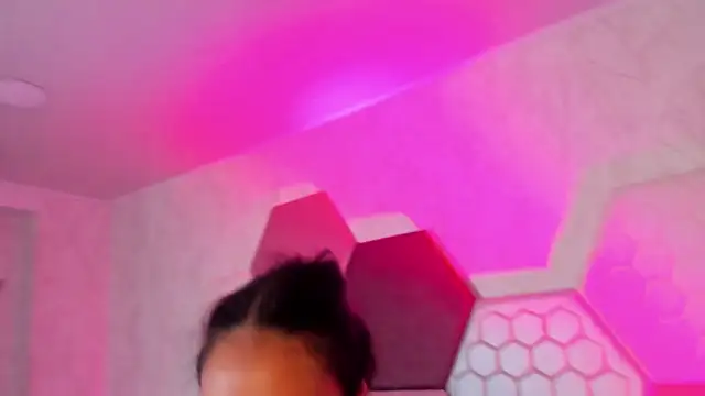 Онлайн чат XXX ArielleWilde