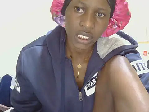 lunah_sexxy's Live Chat Room