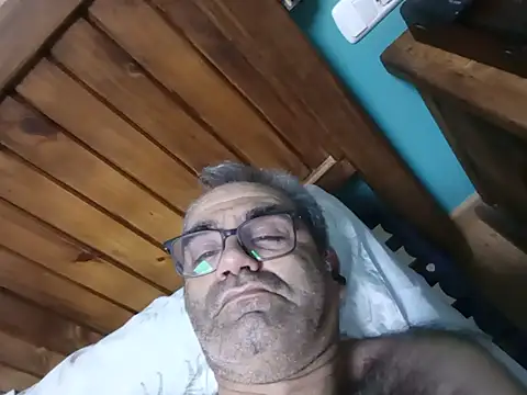 XXX chat uživo modela delfi6
