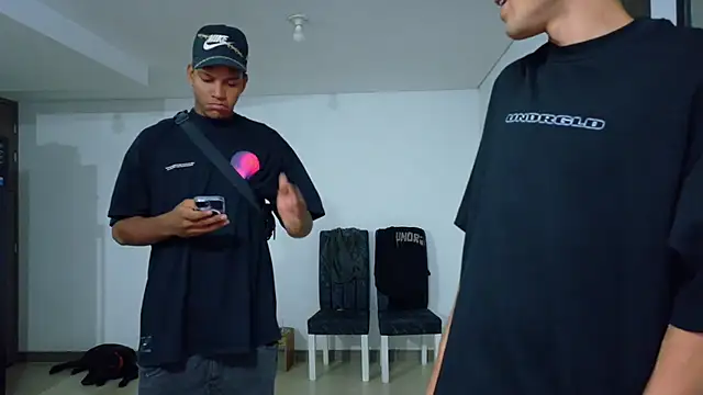 Онлайн чат XXX bully_boss
