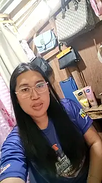 XXX chat uživo modela Romantic_Sabrina