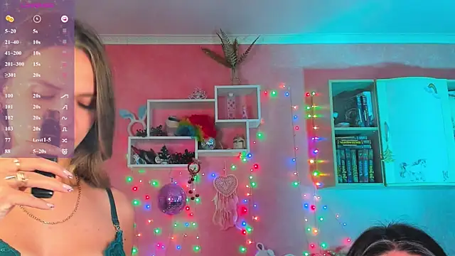 hotty_girls_here Show Webcam