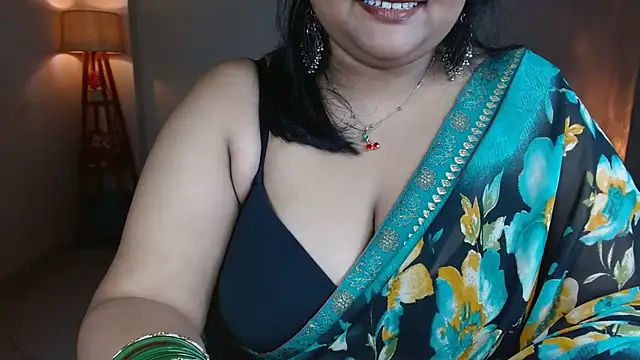 Chat +18 de Naughty_Ayesha1 ao vivo