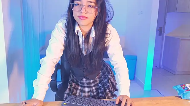 Chat +18 de AntonellaBons ao vivo