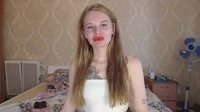 Kitkaat00's Live XXX Chat