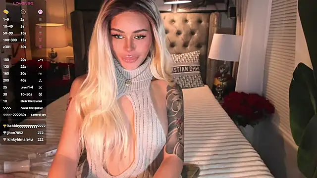 ParisianDoll's Live XXX Chat