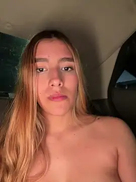 Lucy_lu01 Chat XXX in diretta