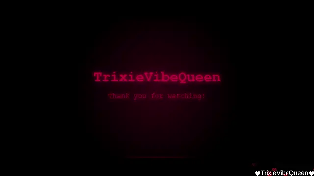 Chat +18 de TrixieVibeQueen ao vivo