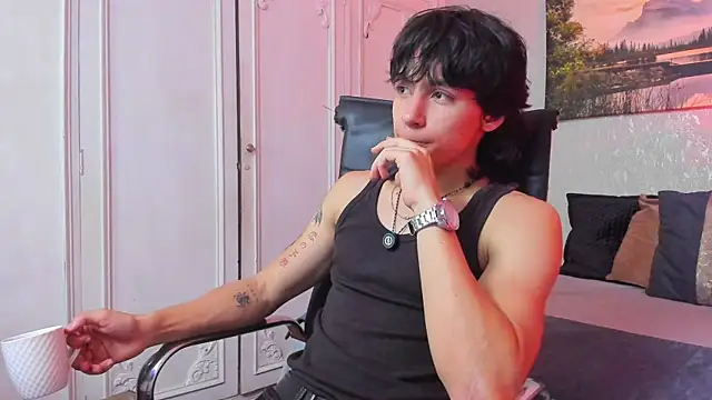 Tyler_durten Adlı Modelin Canlı XXX Sohbeti