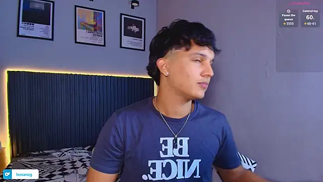 Chat XXX en directo de Leo_Savage_