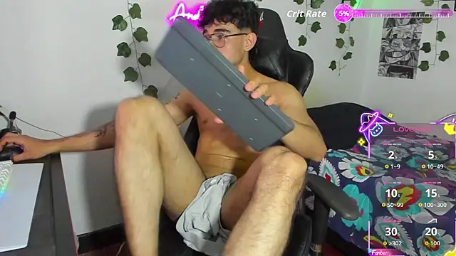 Chat +18 de andrew_fitflex ao vivo