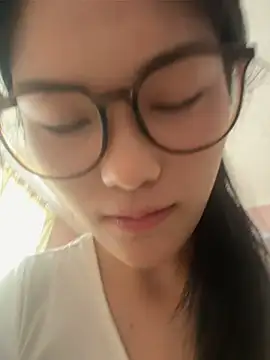yanzi520 即時 XXX 聊天