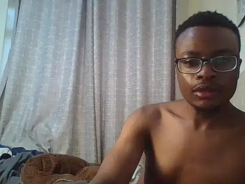 Chatroom XXX en direct de freakyboy255