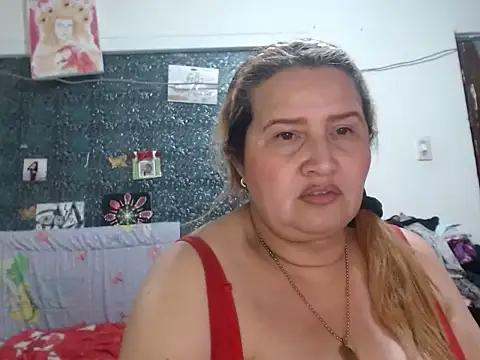 Perla1981--n Live XXX chat