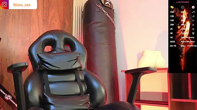 Latinmoster_boss Live XXX-Chat