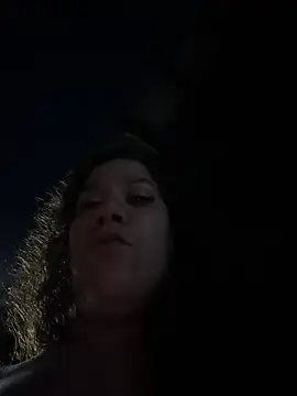 Bigbuttbrooklynn Adlı Modelin Canlı XXX Sohbeti