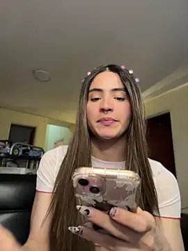 XXX chat uživo modela Lottus_fire