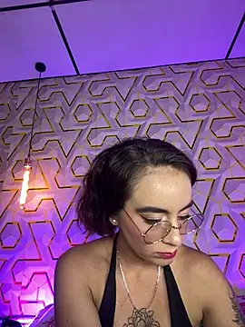 MelanyyJhonson15 live-chat rom