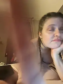 JulieetteLatte live-chat rom