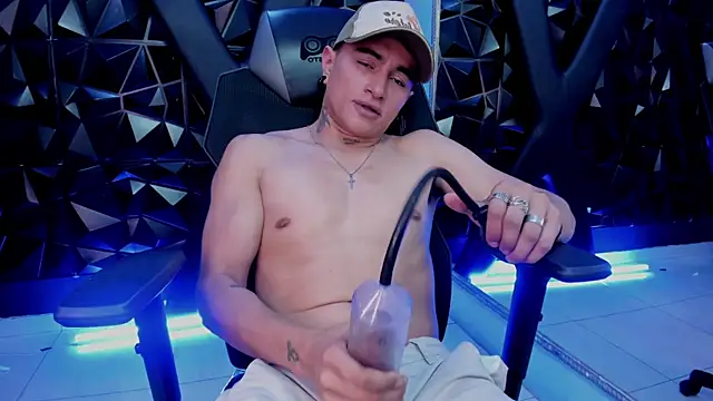 LiamDeeps Live XXX-Chat