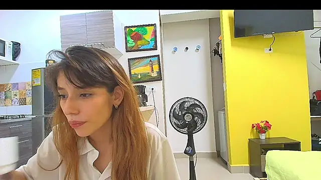 Alaiapink's Live XXX Chat
