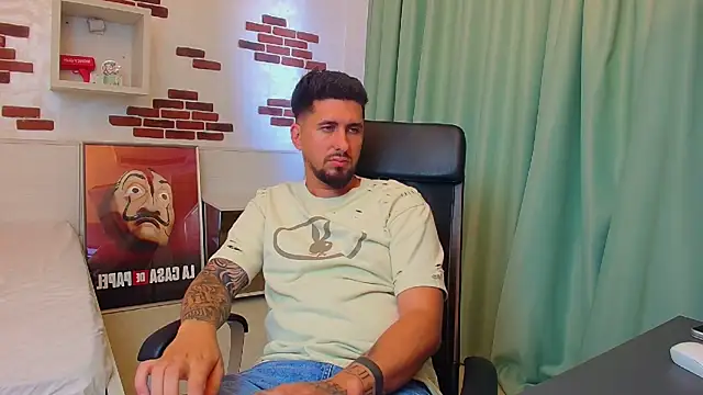 Chat +18 de LoganStroud ao vivo