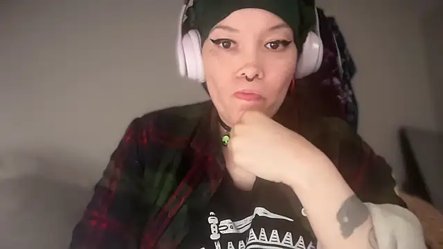 FRRANNKIE Adlı Modelin Canlı XXX Sohbeti