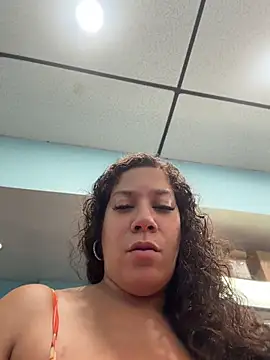 Bigbuttbrooklynn 现场XXX聊天
