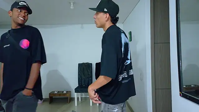 แชท XXX สดของ bully_boss