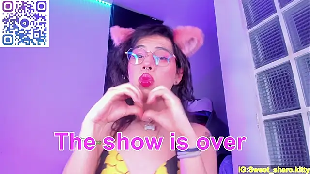 Онлайн чат XXX Sweet-SharoKitty