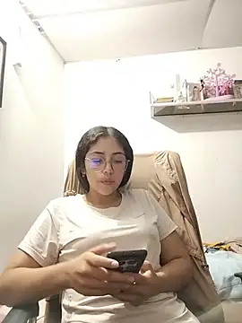 Webkamerová show cristal_adams11