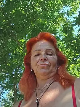 SandraCassandra: απευθείας συνομιλία ΧΧΧ