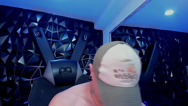 LiamDeeps – Naživo XXX chat